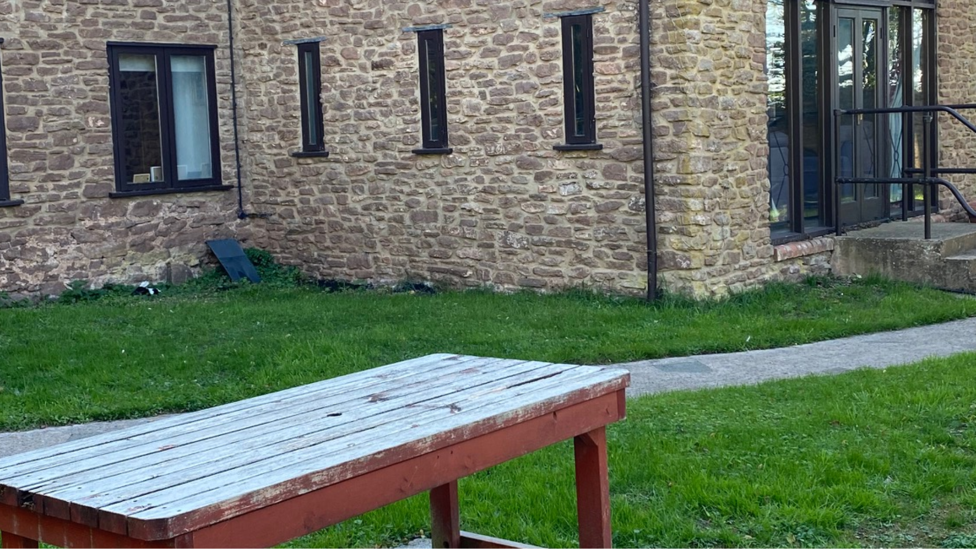 Tithe Barn Garden View 3